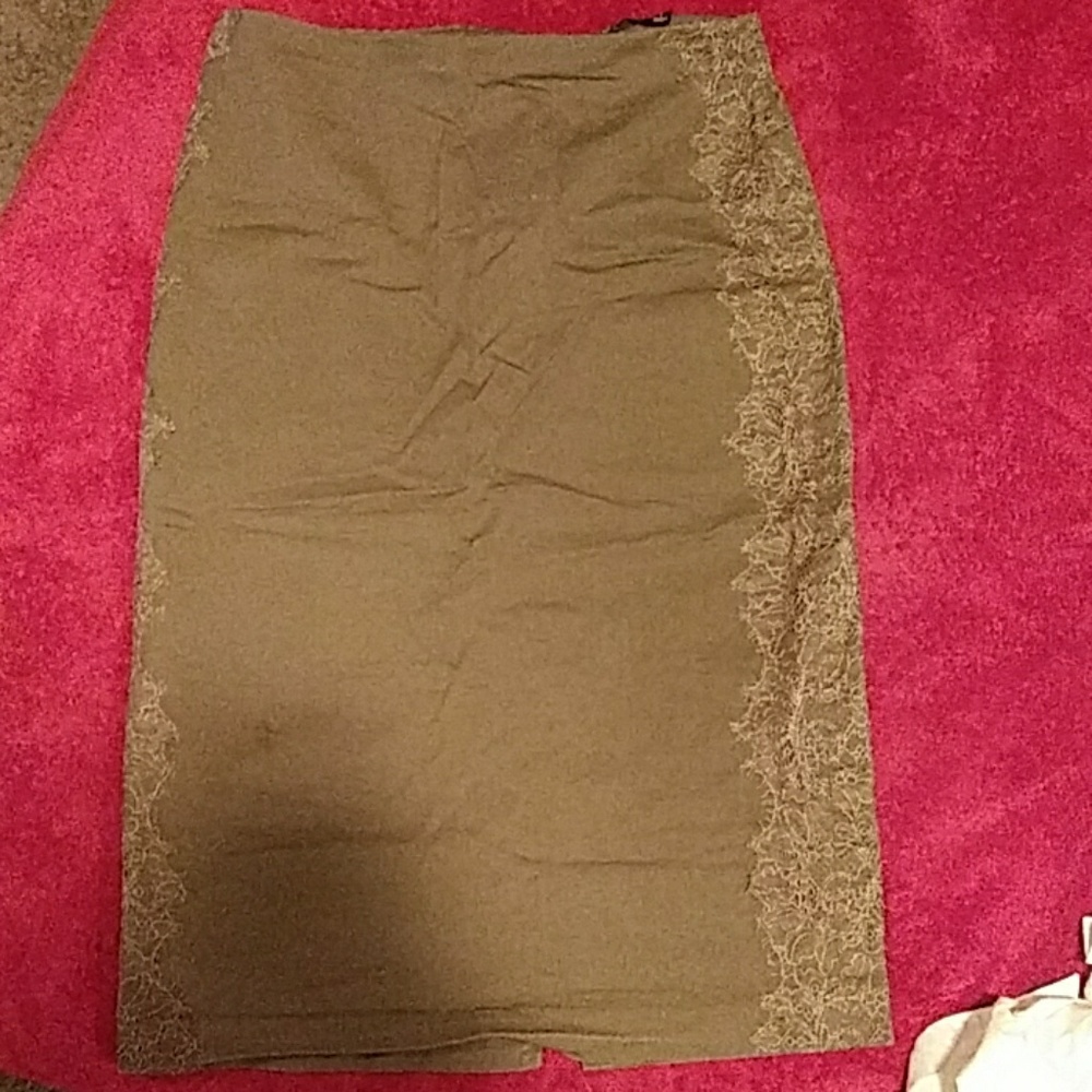 Below the knee skirt